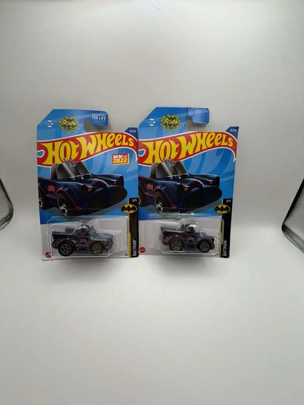 Hot Wheels Classic TV Series Batmobile Tooned Batman 78/250 3/5 2022